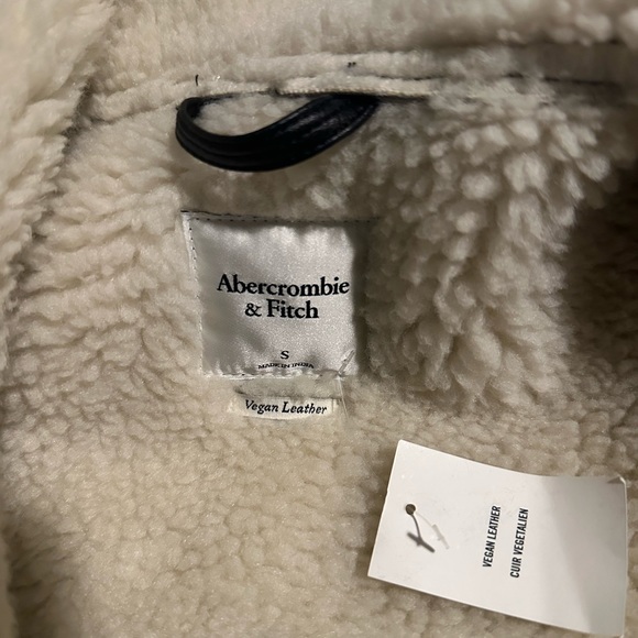 COPY - NWT Abercrombie Leather Jacket - Picture 4 of 5